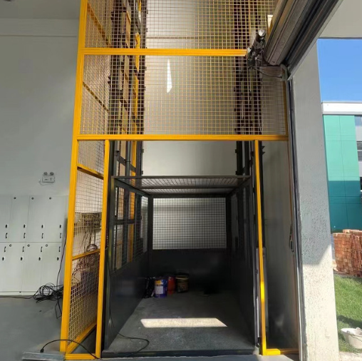 江门导轨式升降机助力物流园破解运输难题