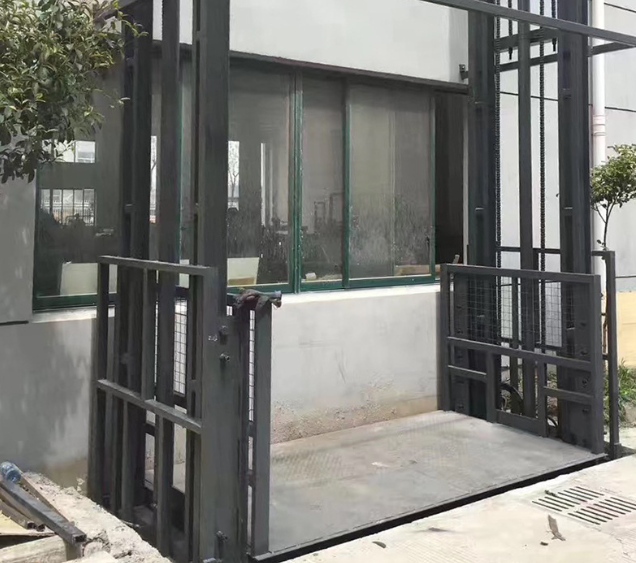 江门导轨式施工升降机助力民生工程提速增效